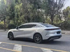 2025 BYD Han L EV 4WD Lidar Flagship, белый — фото 4