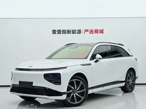 2024 Xpeng G9 570 Max