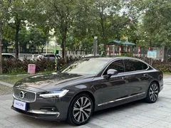 2021 Volvo S90 — фото 1