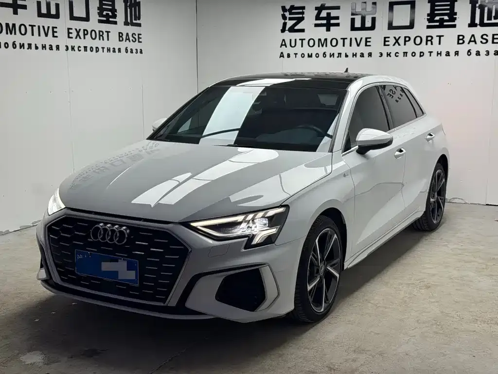 2022 Audi A3 Sportback 35 TFSI Fashion Sport