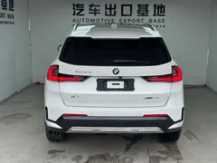 2023 BMW X1, белый — фото 12