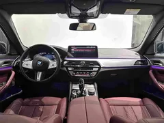 2023 BMW 5 Series 530Li Premium M Sport Package, чёрный — фото 26