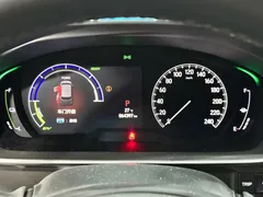 2022 Honda Odyssey 2.0L e:HEV, белый — фото 6