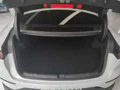 2025 BYD Han PHEV 125km Comfort — фото 4