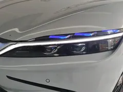 2025 BYD Han PHEV 125km Comfort — фото 5