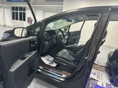 2019 Honda Elysion 2.0L Hybrid Luxury — фото 11