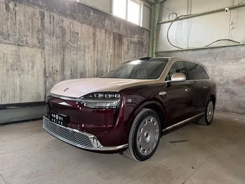 2026 Aito M9 EREV Ultra 6-seat