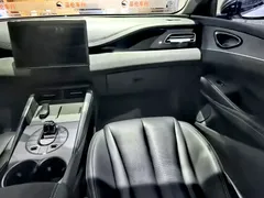 2024 BYD Seal 06 DM-i PHEV 120km Premium, белый — фото 11