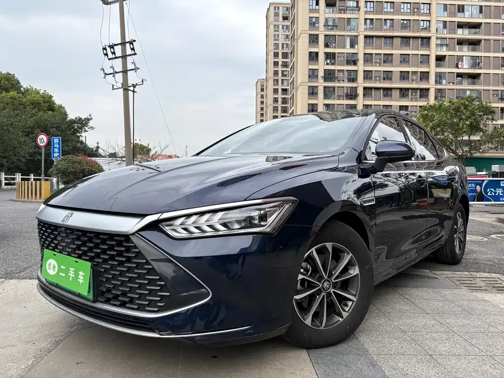 2023 BYD Qin PLUS Champion DM-i PHEV 55KM Leading