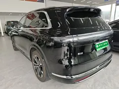 2026 Aito M7 EREV Ultra 4WD 5-seat 192-line Lidar, чёрный — фото 5
