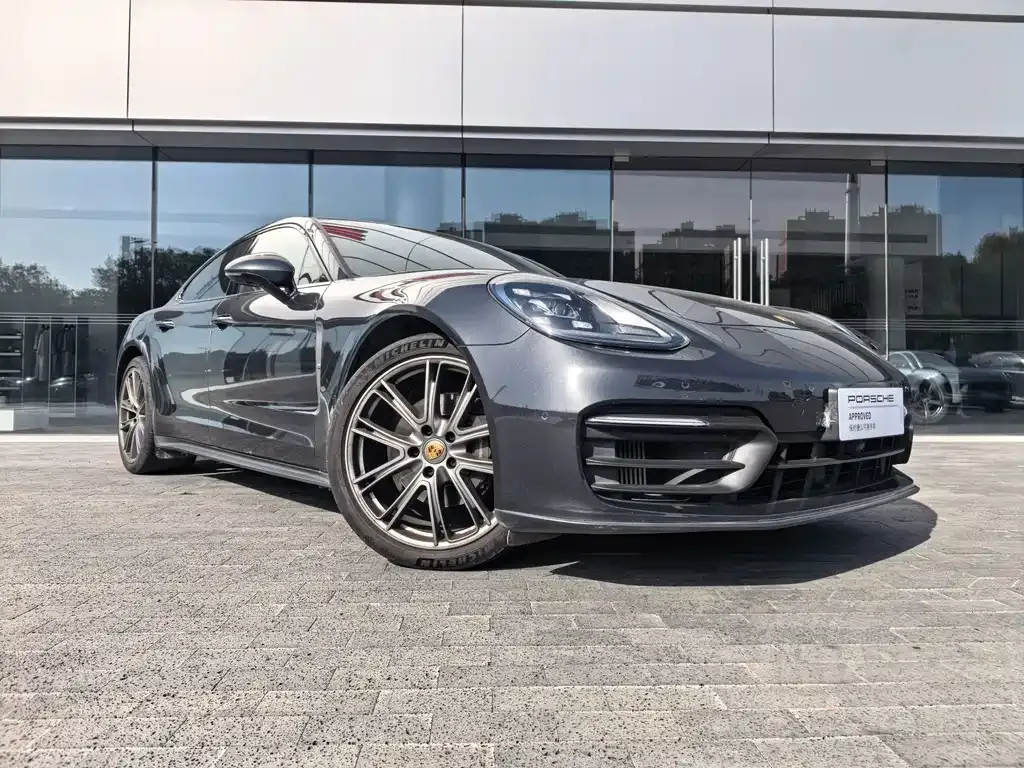 2023 Porsche Panamera 2.9T Platinum Edition