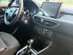 2020 Hyundai Elantra 1.6L AT DLX, белый — фото 12