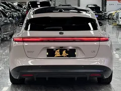 2024 Nio ET5T 75kWh Touring — фото 6