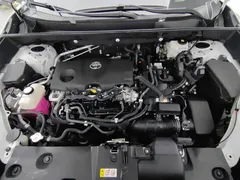 2023 Toyota RAV4 Hybrid 2.5L E-CVT 2WD Elite Plus, белый — фото 6