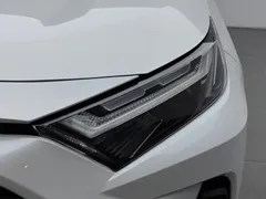 2023 Toyota RAV4 Hybrid 2.5L E-CVT 2WD Elite Plus, белый — фото 7