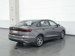 2022 Geely Emgrand 4th Gen 1.5L MT Elite — фото 2