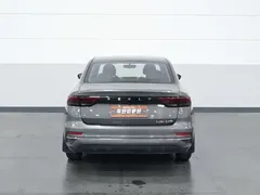2022 Geely Emgrand 4th Gen 1.5L MT Elite — фото 4