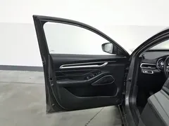2022 Geely Emgrand 4th Gen 1.5L MT Elite — фото 8