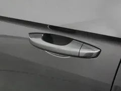 2022 Geely Emgrand 4th Gen 1.5L MT Elite — фото 18