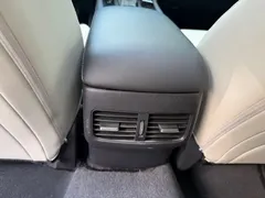 2020 Mazda 3 2.0L Compression Ignition Premium, белый — фото 21