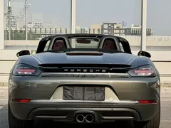 2020 Porsche 718 Boxster 2.0T, зелёный — фото 6