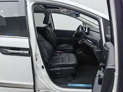 2022 Honda Elysion 2.0L e:HEV Hybrid Luxury, белый — фото 23
