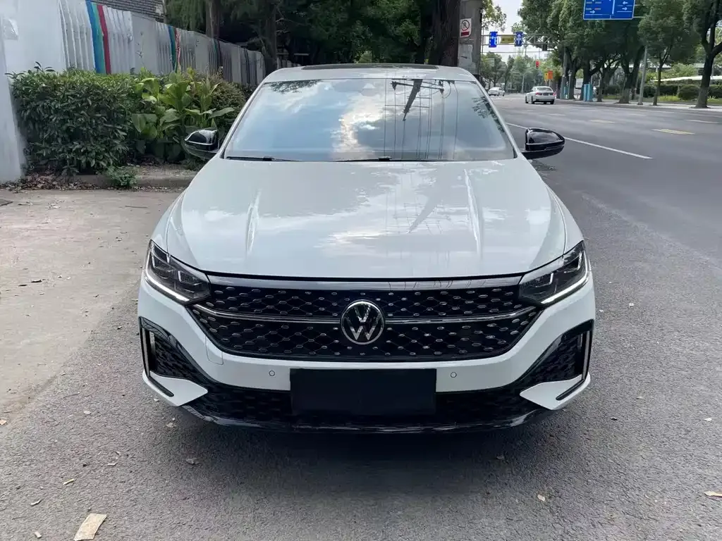 2023 Volkswagen Lavida 300TSI DSG