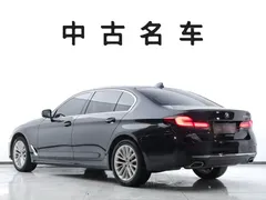 2022 BMW 5 Series 525Li Luxury Package, чёрный — фото 4