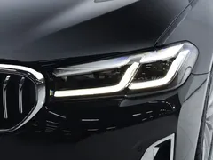 2022 BMW 5 Series 525Li Luxury Package, чёрный — фото 18
