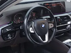 2022 BMW 5 Series 525Li Luxury Package, чёрный — фото 21