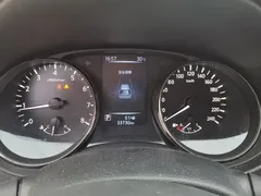 2020 Nissan X-Trail 2.0L XL ITS 3rows CVT 2WD Smart Connect 7 Comfort — фото 12