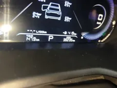2022 Geely Emgrand 4th Gen 1.5L CVT Premium, белый — фото 13