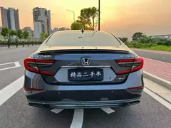 2022 Honda Accord 2.0L Hybrid — фото 5