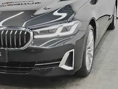 2022 BMW 5 Series 530Li Premium Luxury Package, чёрный — фото 8