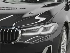 2022 BMW 5 Series 530Li Premium Luxury Package, чёрный — фото 11