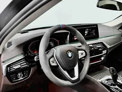 2022 BMW 5 Series 530Li Premium Luxury Package, чёрный — фото 24