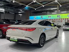 2025 BYD Seal 07 1.5L PHEV 70km Elite — фото 9