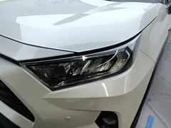 2022 Toyota RAV4 2.0L CVT 2WD Fashion, белый — фото 5