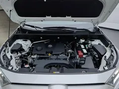 2022 Toyota RAV4 2.0L CVT 2WD Fashion, белый — фото 10