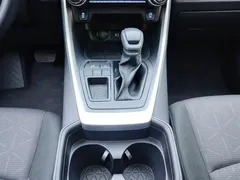 2022 Toyota RAV4 2.0L CVT 2WD Fashion, белый — фото 16