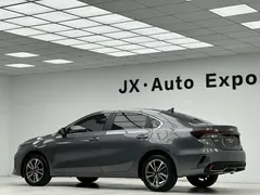 2023 Kia Cerato 1.5L CVT Luxury — фото 9