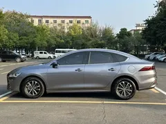 2024 BYD Qin PLUS Honor DM-i PHEV 55km Leading — фото 7
