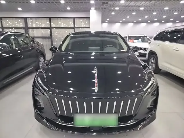 2024 Hongqi E-QM5 560km PLUS