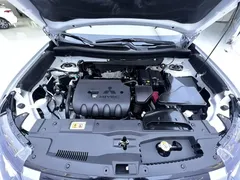 2021 Mitsubishi Outlander 2.0L 2WD 5-seat, белый — фото 18