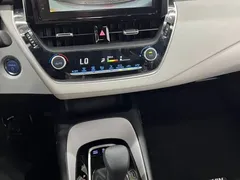2022 Toyota Levin Hybrid 1.8H E-CVT Luxury — фото 12