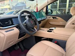 2026 Hongqi HQ9 2.0T PHEV 4WD Luxury, чёрный — фото 6