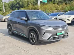 2025 BYD Yuan UP Smart Driving 401km — фото 3