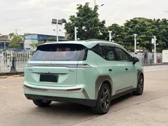 2022 Aion Y Plus 70 Tech, зелёный — фото 4