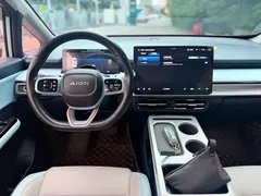 2022 Aion Y Plus 70 Tech, зелёный — фото 15