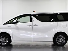 2021 Toyota Alphard Hybrid 2.5L Luxury, белый — фото 7